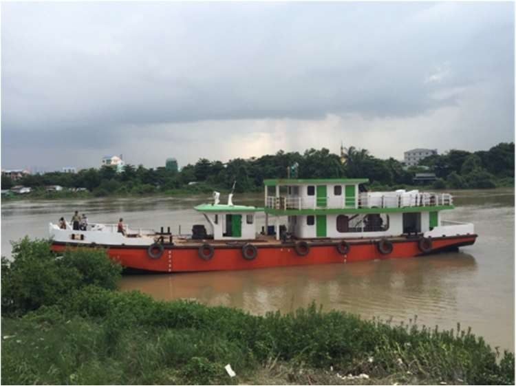 River barge logistics