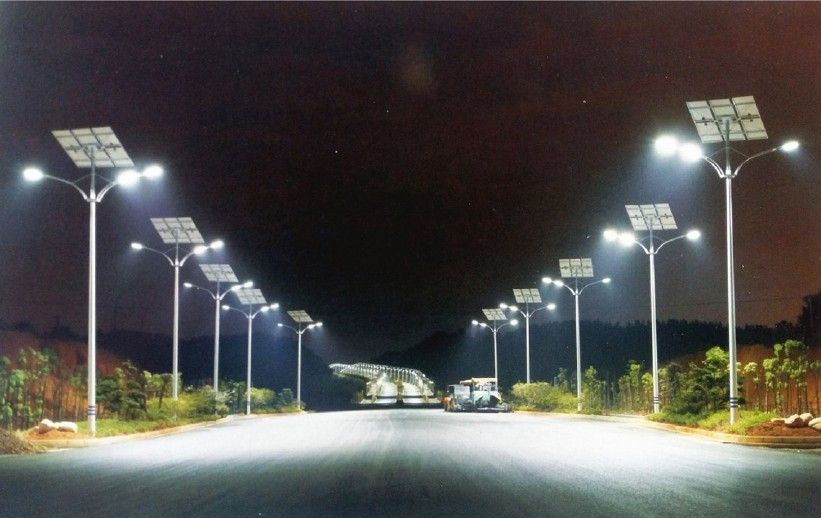 Solar street lighting